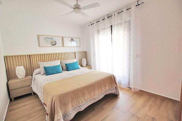 과다마르델세게라 Apartamento Europa Primera Linea De Playa Guardamar 아파트 외부 사진