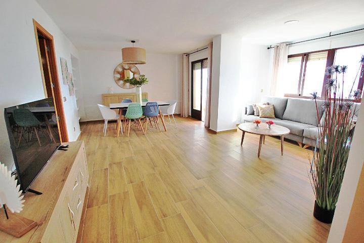 과다마르델세게라 Apartamento Europa Primera Linea De Playa Guardamar 아파트 외부 사진